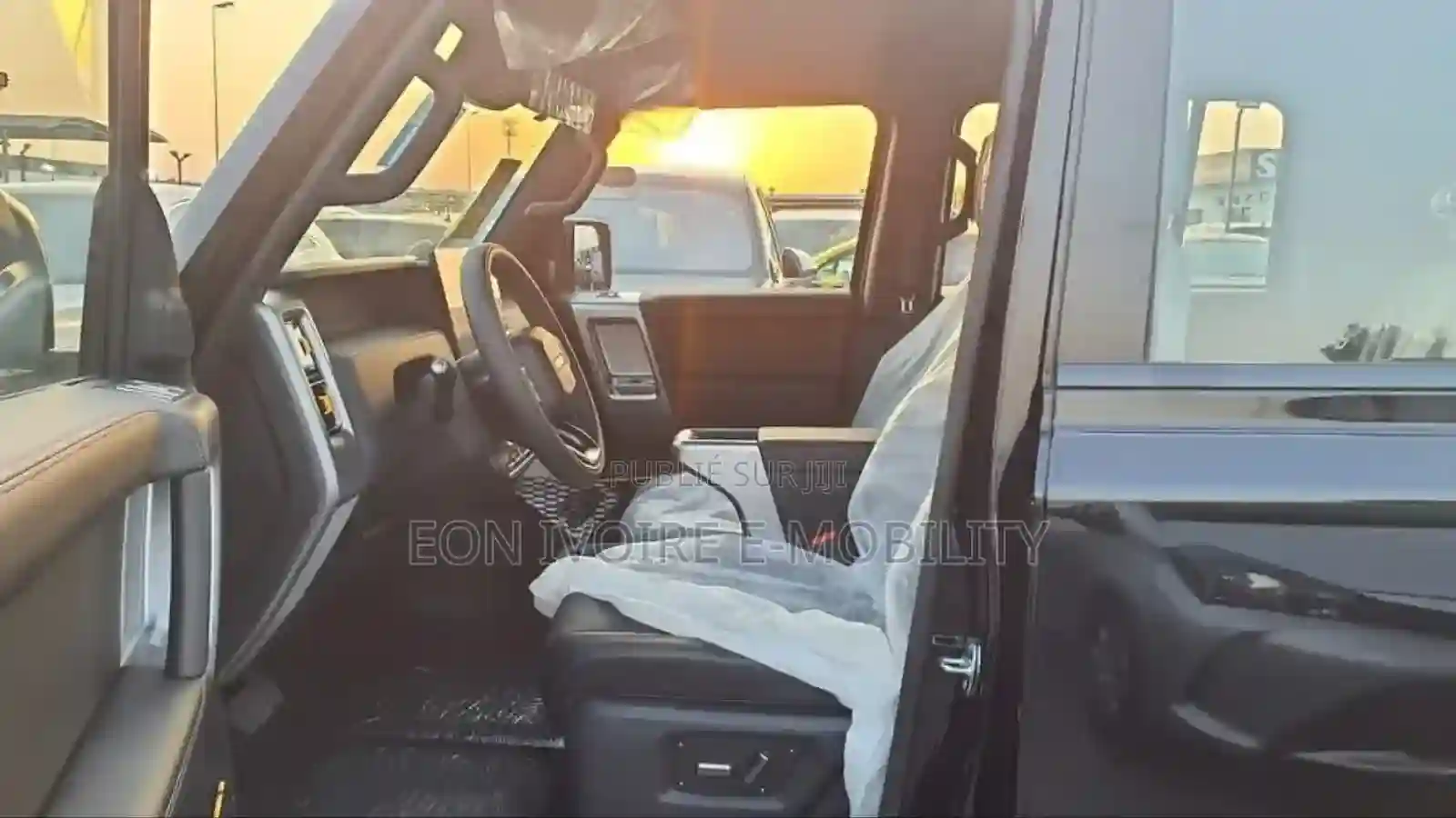 Neuf Car 2025 Noir - Vue 5