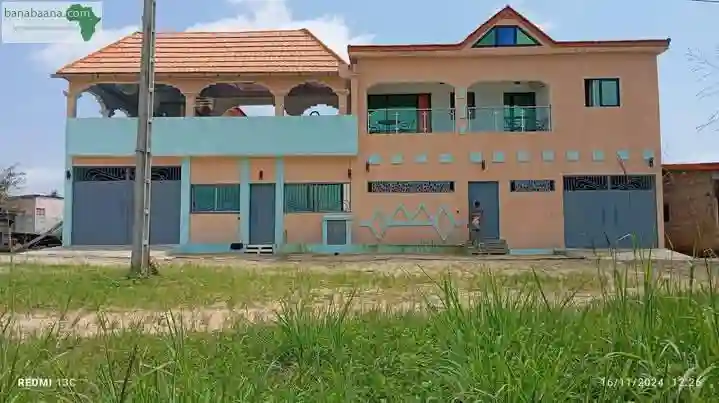 Villa en Vente à Songon - Vue 1