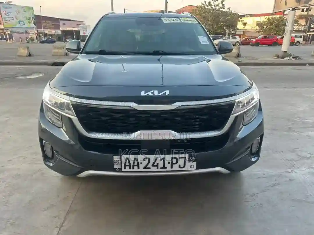 Kia Seltos SX 2022 Noir - Vue 6