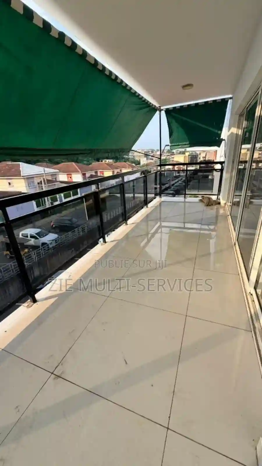 3chbre Appartement Dans Zié Multi-service Cocody à Vendre - Vue 4