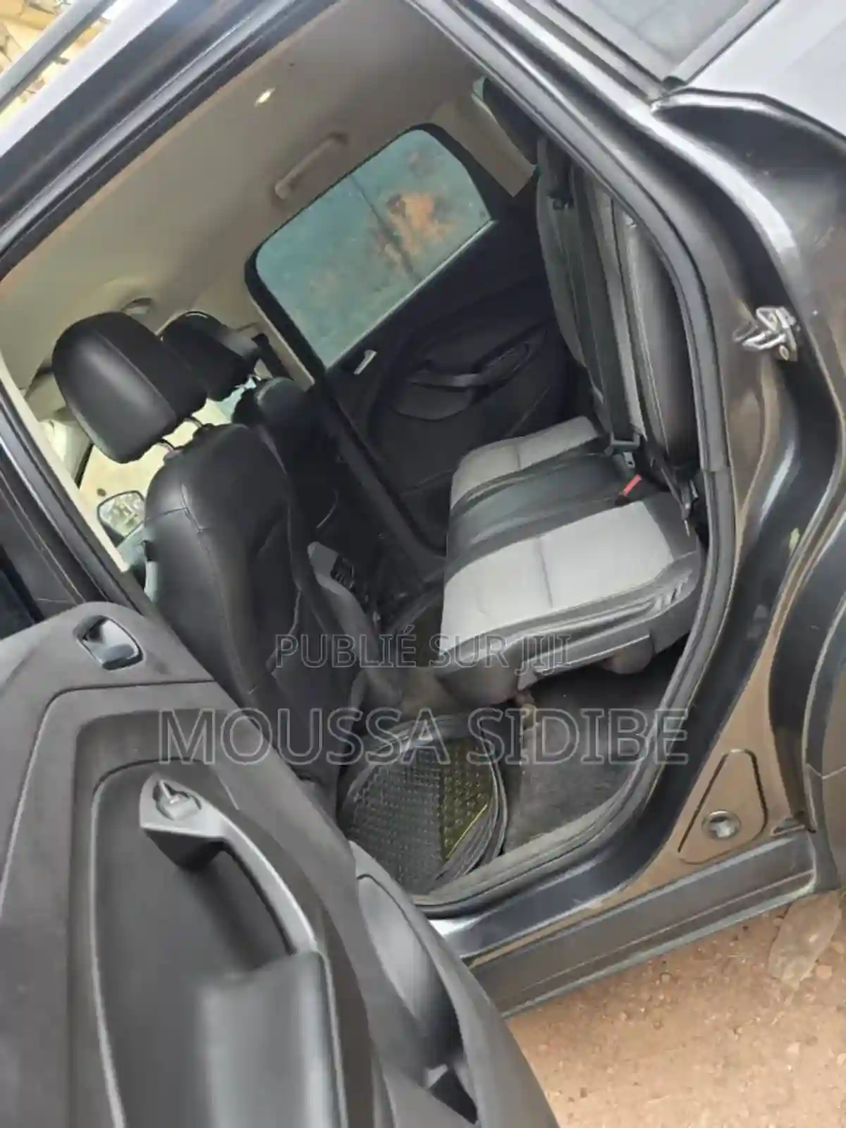 Ford Escape 2018 Gris - Vue 7