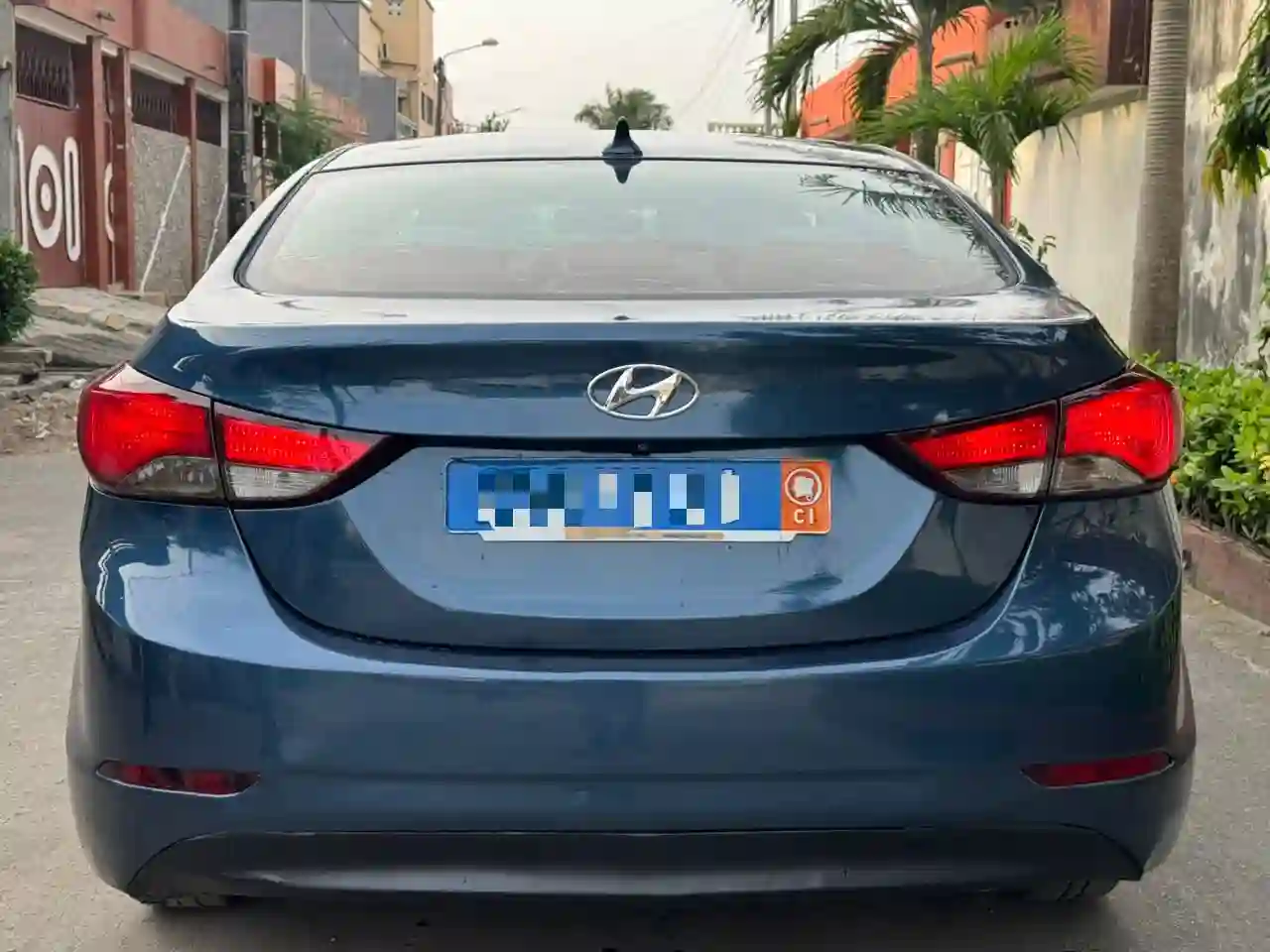 HYUNDAI ELANTRA EN VENTE 
