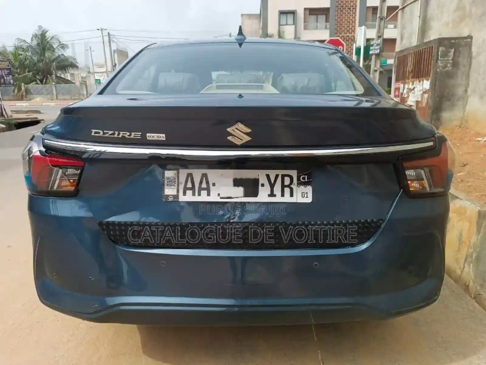 Suzuki Dzire 2025 Bleu - Vue 5