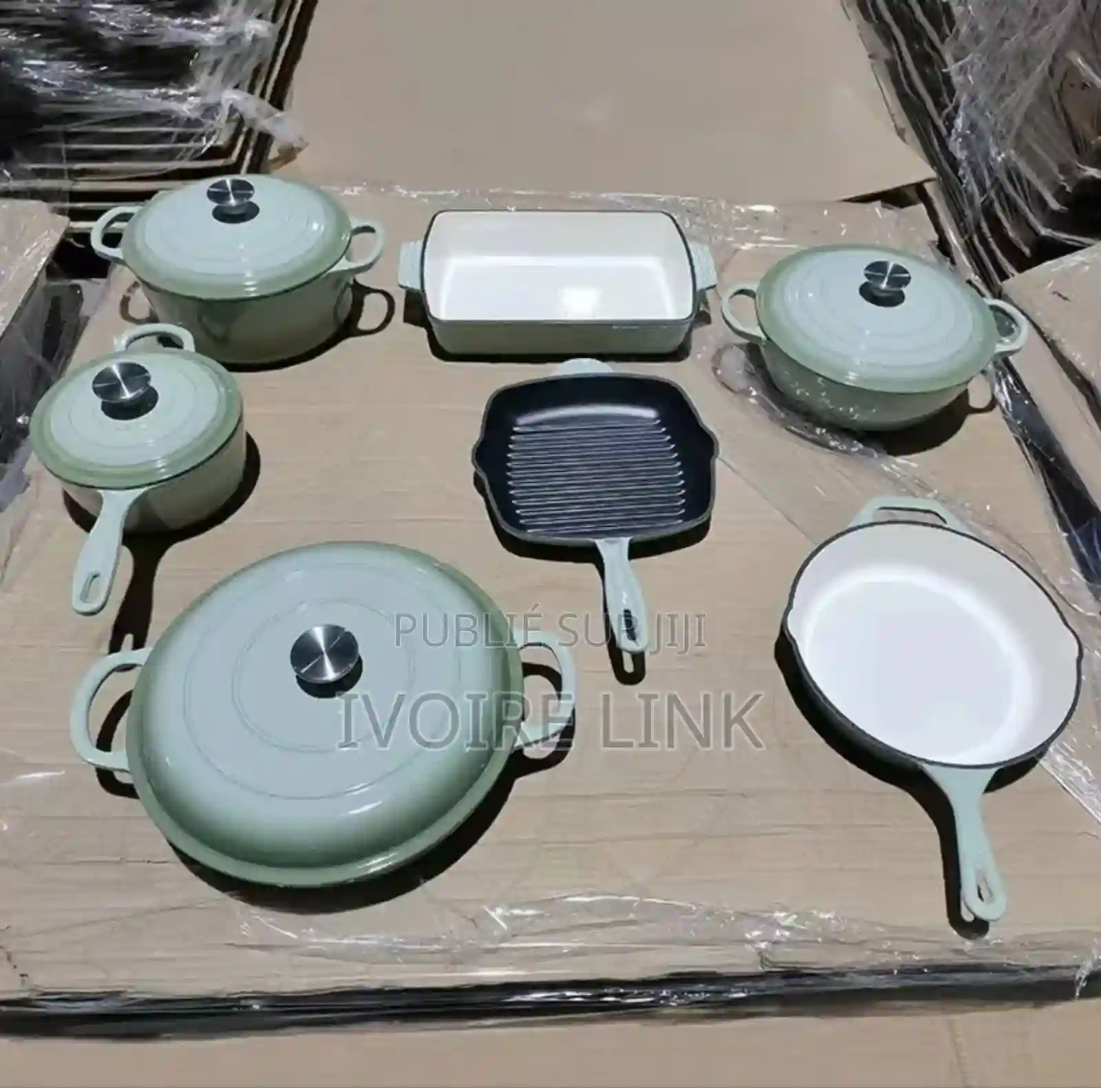 Ensemble De Cuisine En Fonte 7 Pièces - Vue 1