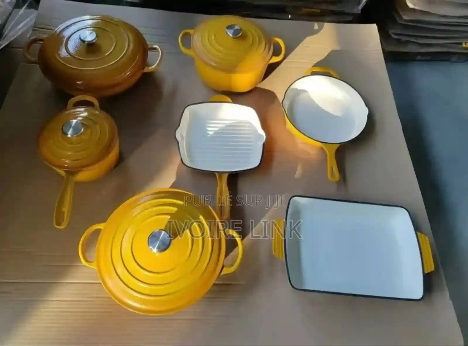 Ensemble De Cuisine En Fonte 7 Pièces - Vue 2