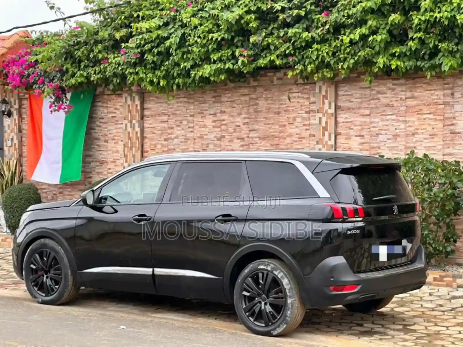 Peugeot 5008 2021 Noir - Vue 5