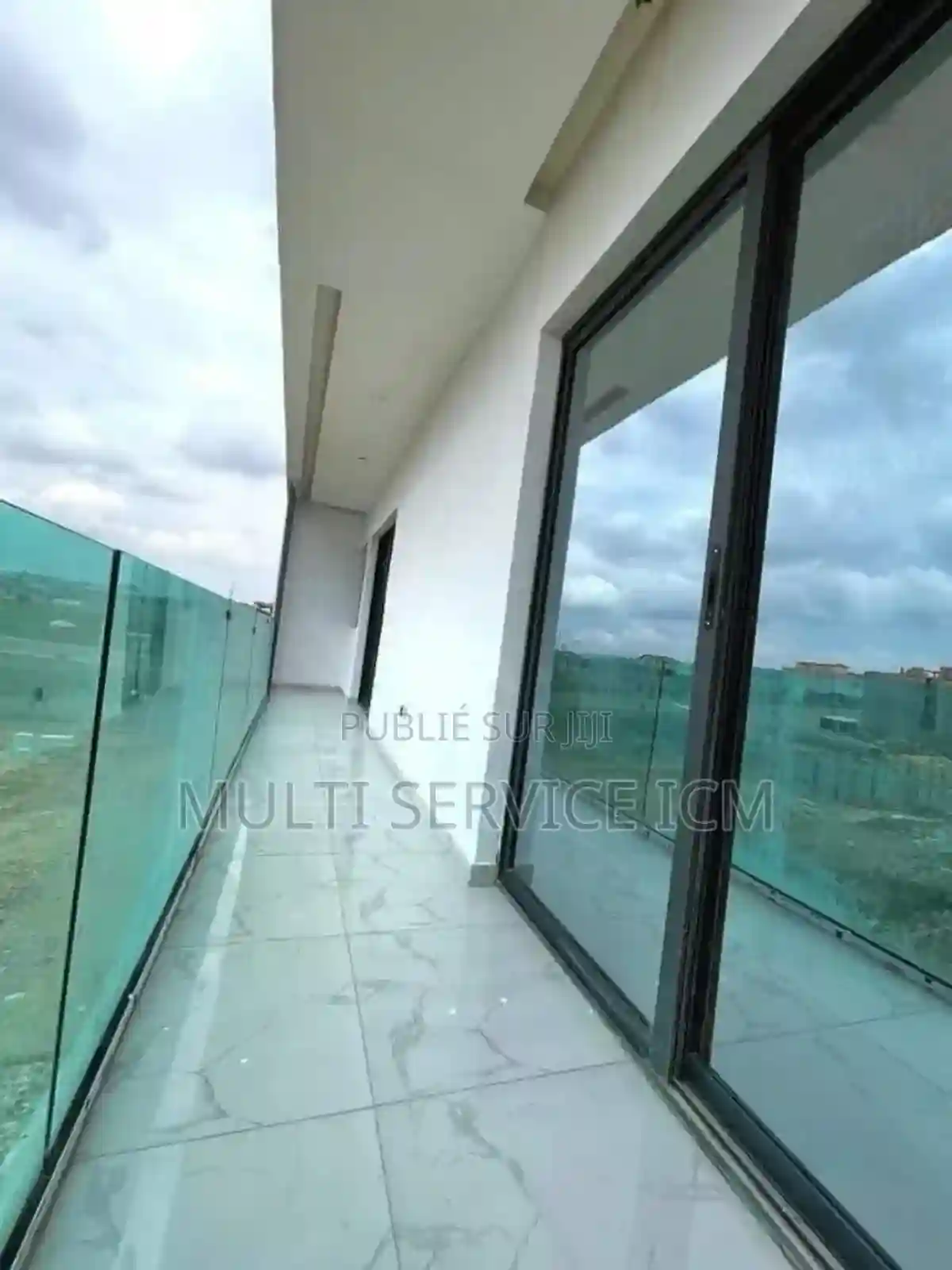 3chbre Appartement Dans Ismael Coul Cocody à Vendre - Vue 1