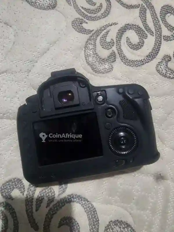 Canon 5D Mark 3 - Vue 2