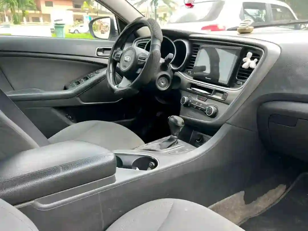 Kia optima en vente 