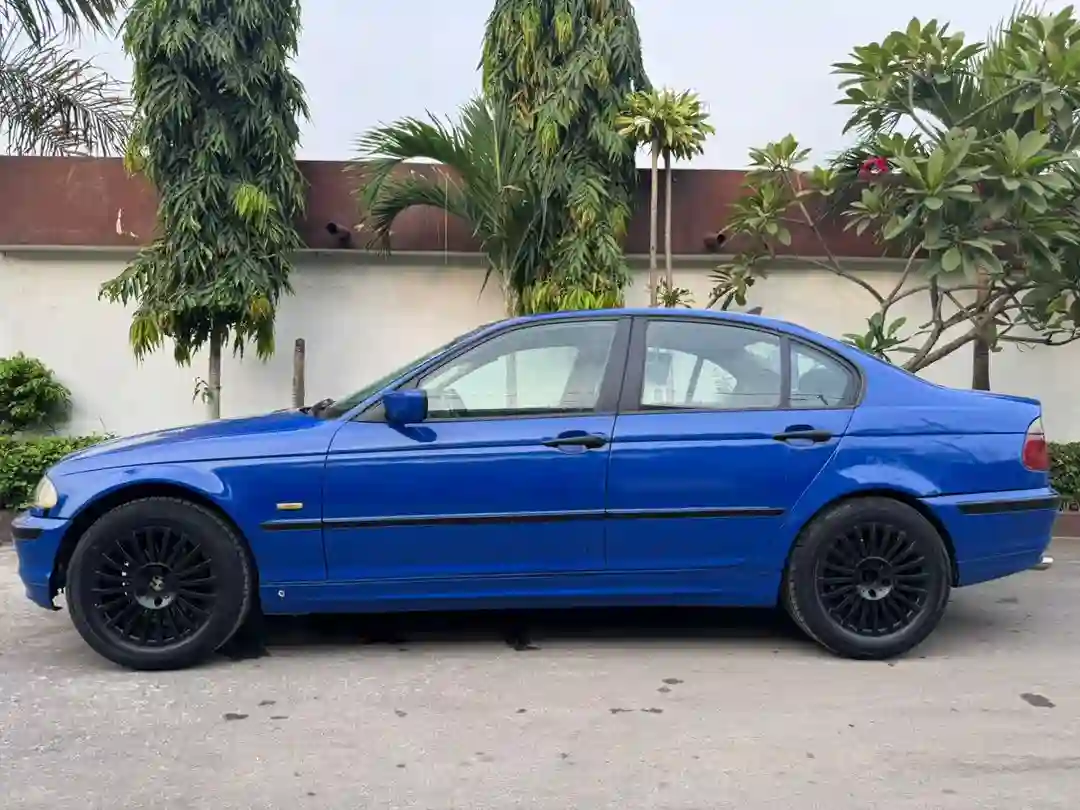 BMW E46 EN VENTE  - Vue 2