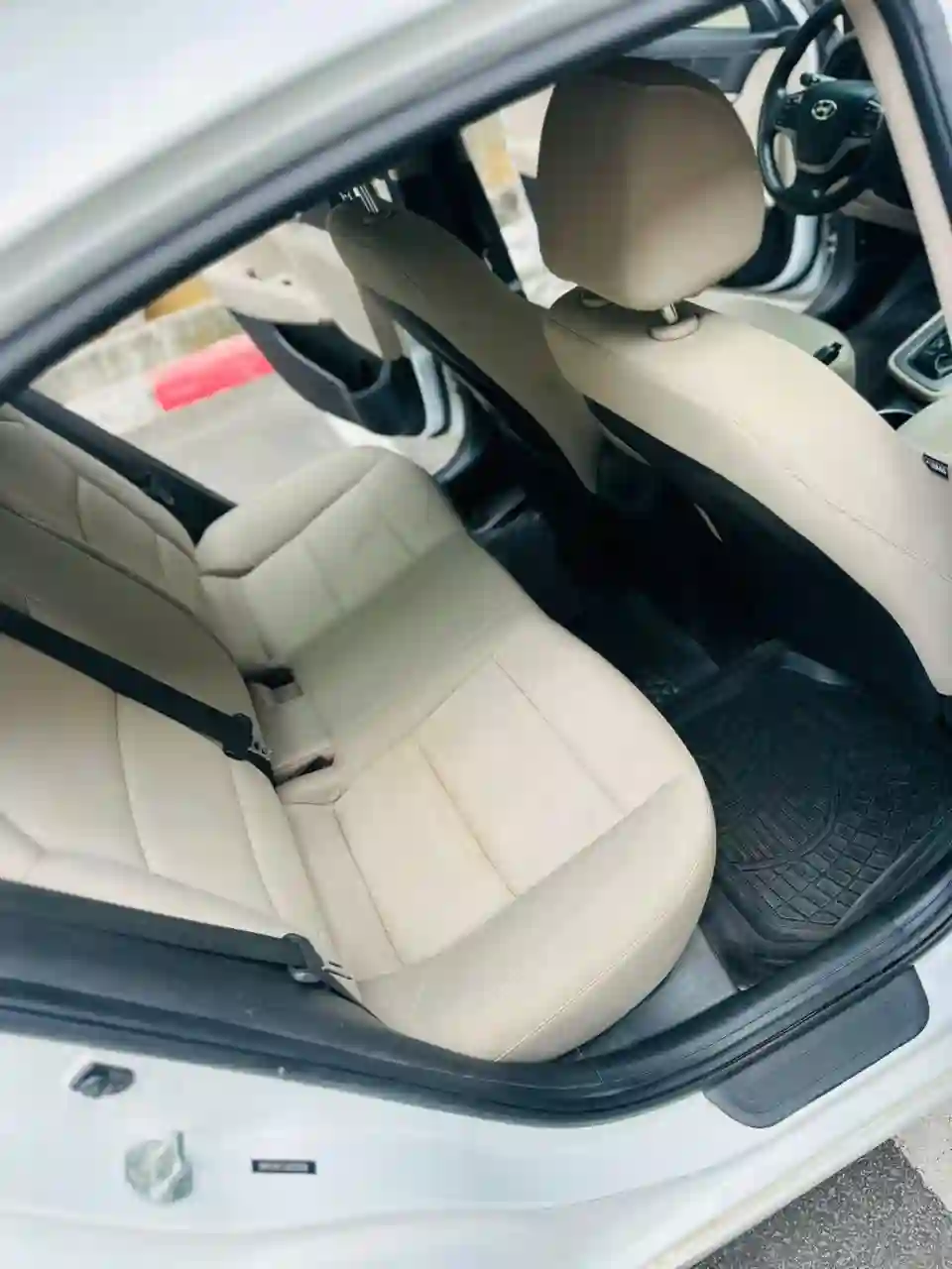 HYUNDAI ELANTRA EN VENTE 