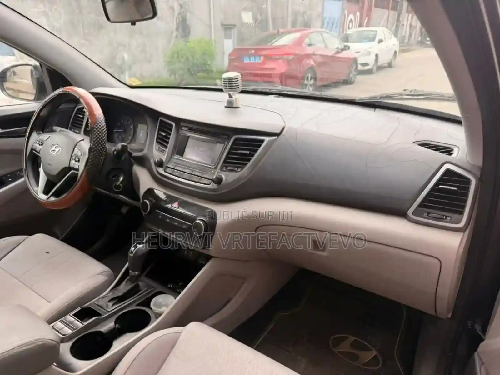 Hyundai Tucson 2016 Gris - Vue 5