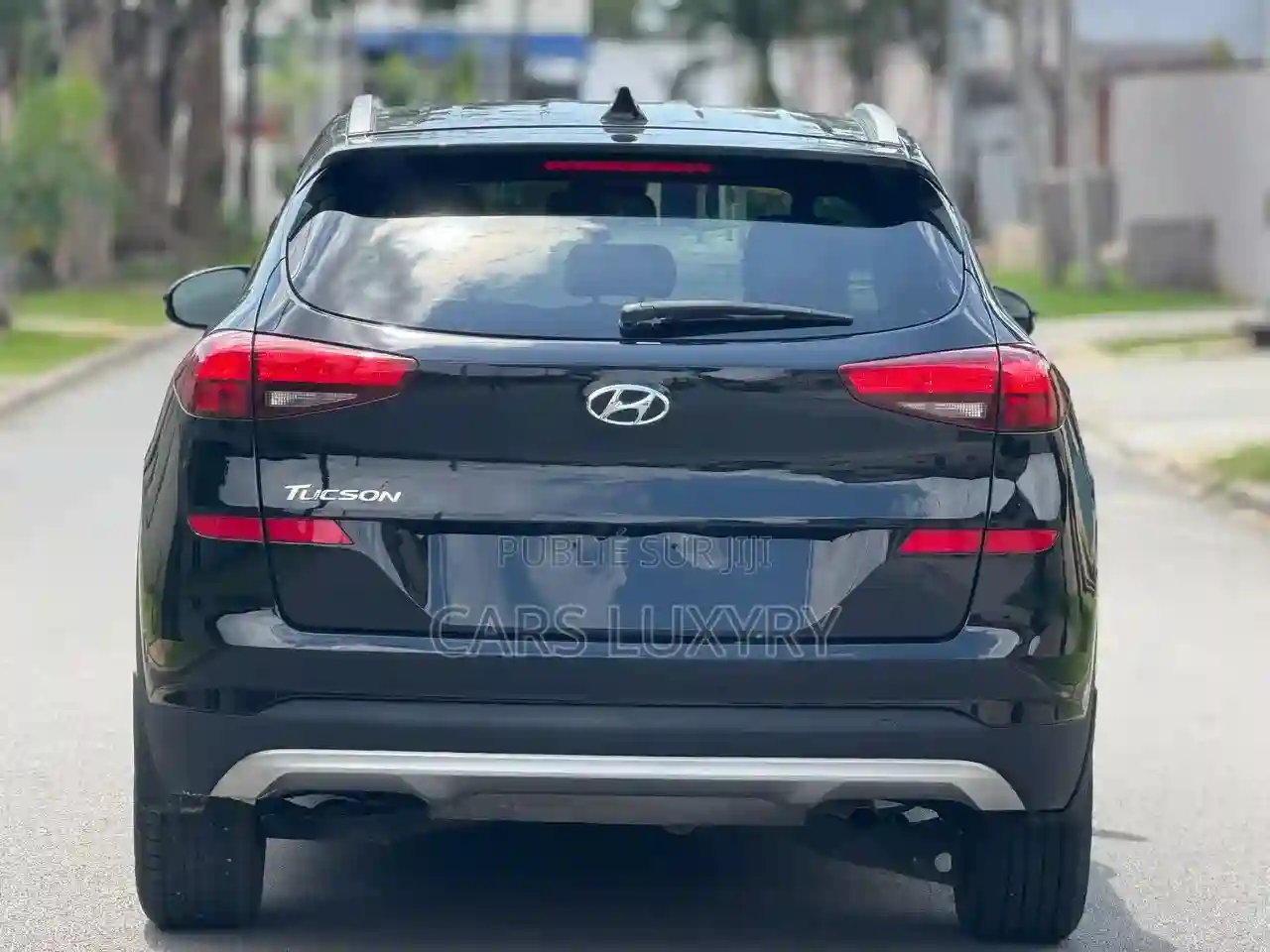 Hyundai Tucson Sport 2021 Noir - Vue 3