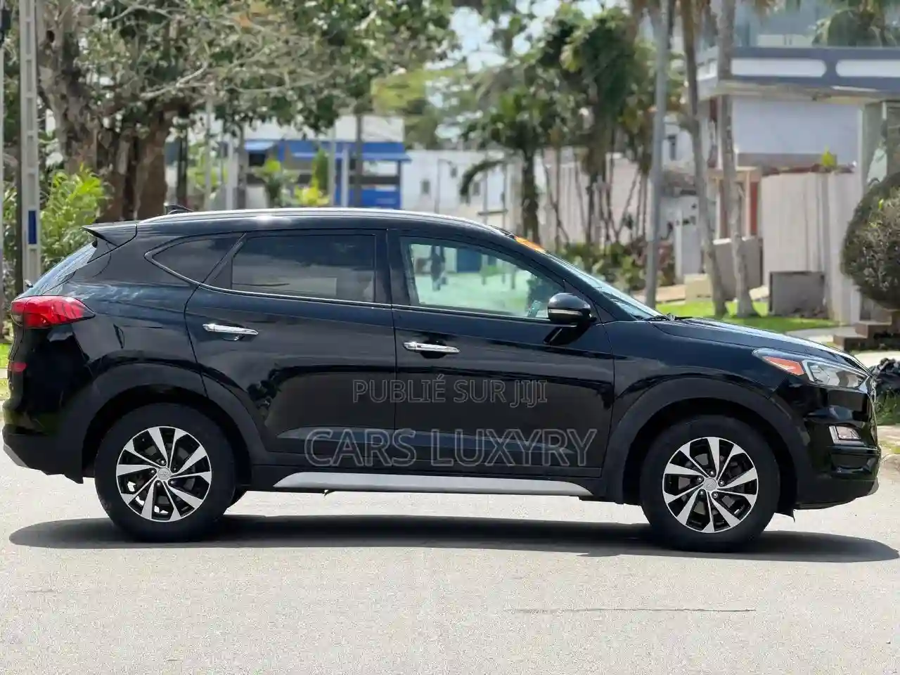 Hyundai Tucson Sport 2021 Noir - Vue 8