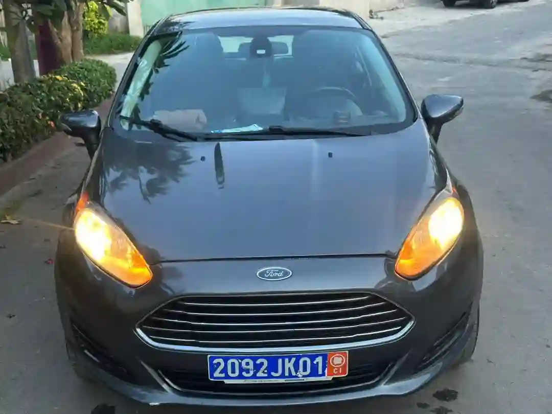 FORD FIESTA EN VENTE  - Vue 2