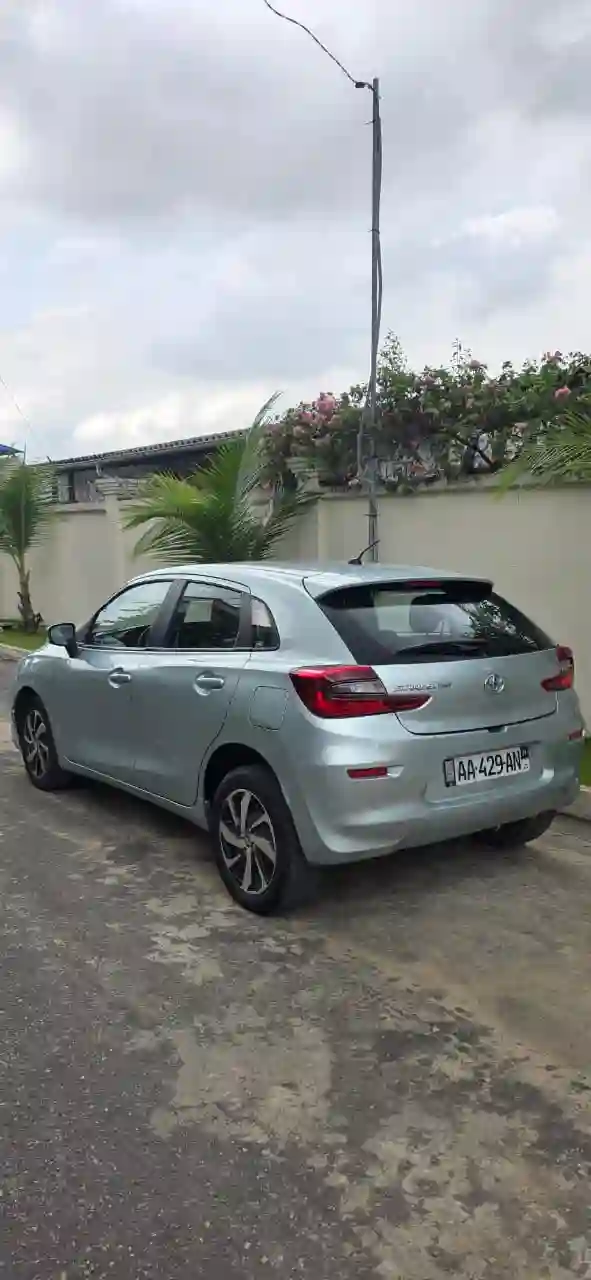 TOYOTA STARLETTE EN VENTE 