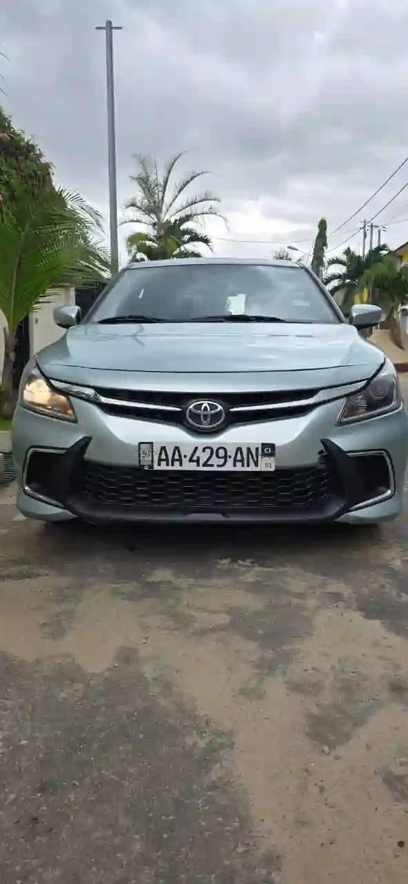 TOYOTA STARLETTE EN VENTE  - Vue 3