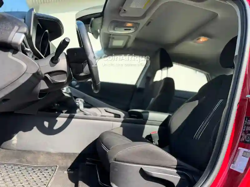 Hyundai Elantra 2021 - Vue 1