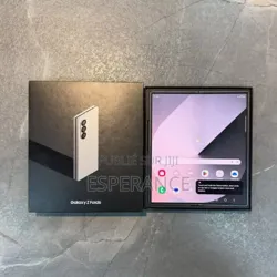 Neuf Samsung Galaxy Z Fold6 256 GB Noir