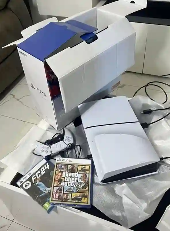 Playstation 5 Standard Slim fat - Vue 2