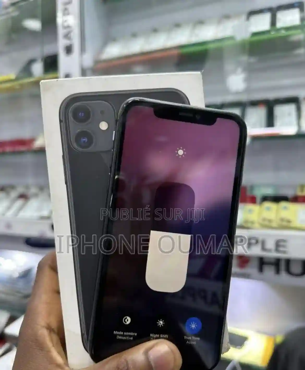 Neuf Apple Iphone 11 64 GB Noir - Vue 2