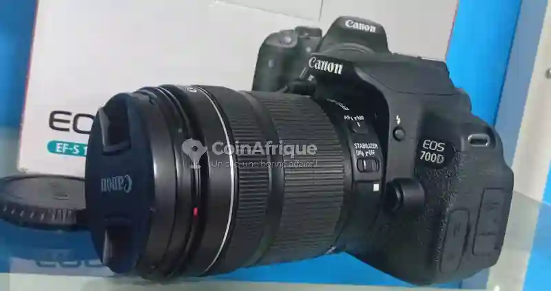 Canon eos 700d + Canon 18-135mm - Vue 2