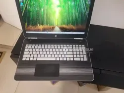 Ordinateur Hp i7 6th gen 8go ssd 500 go Nvidia 2go