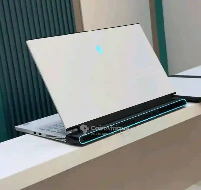 Gaming Alienware Core i7 - Vue 3