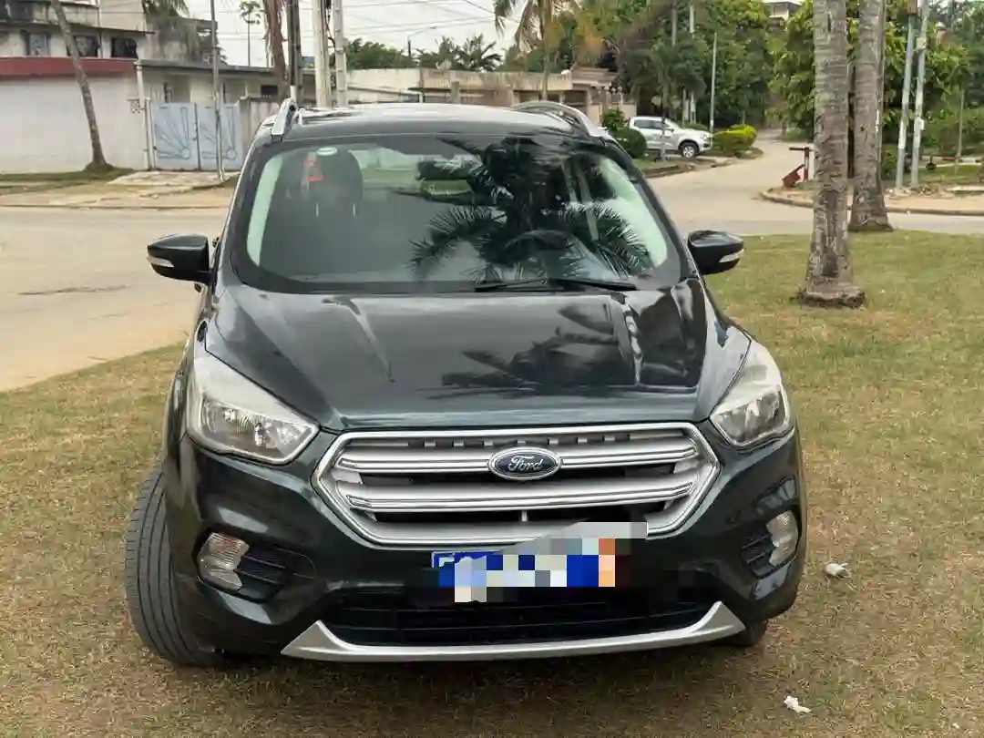 FORD ESCAPE EN VENTE 