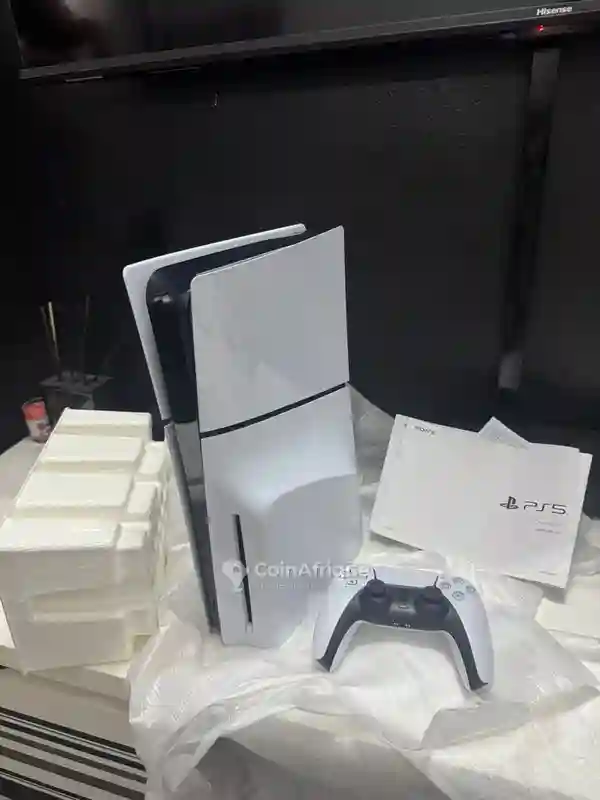 Playstation 5 Slim Standard - Vue 2