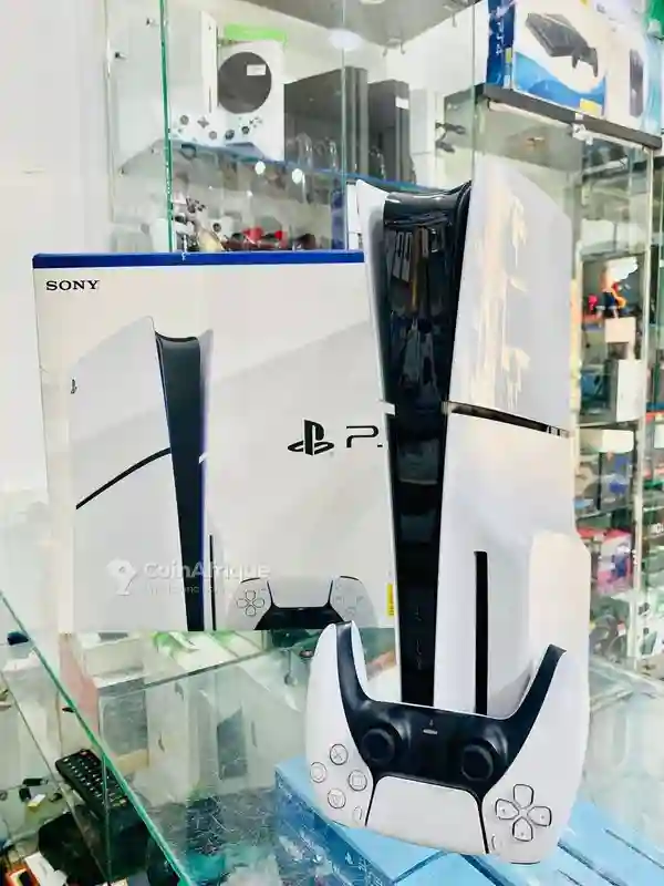 PS5 Slim Standard - Vue 2