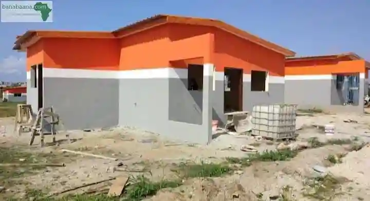 Villa EN Vente SUR 8 ANS - 07 59 43 83 05 - Vue 1