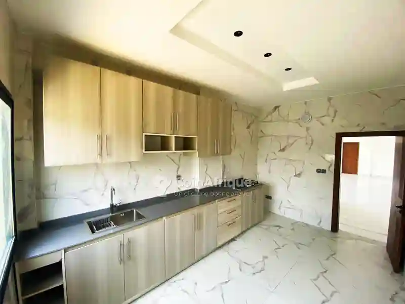 Location Appartements 4 Pièces - Cocody Riviera 4 M'badon - Vue 8