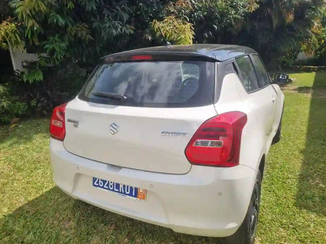 SUZUKI SWIFT EN VENTE 