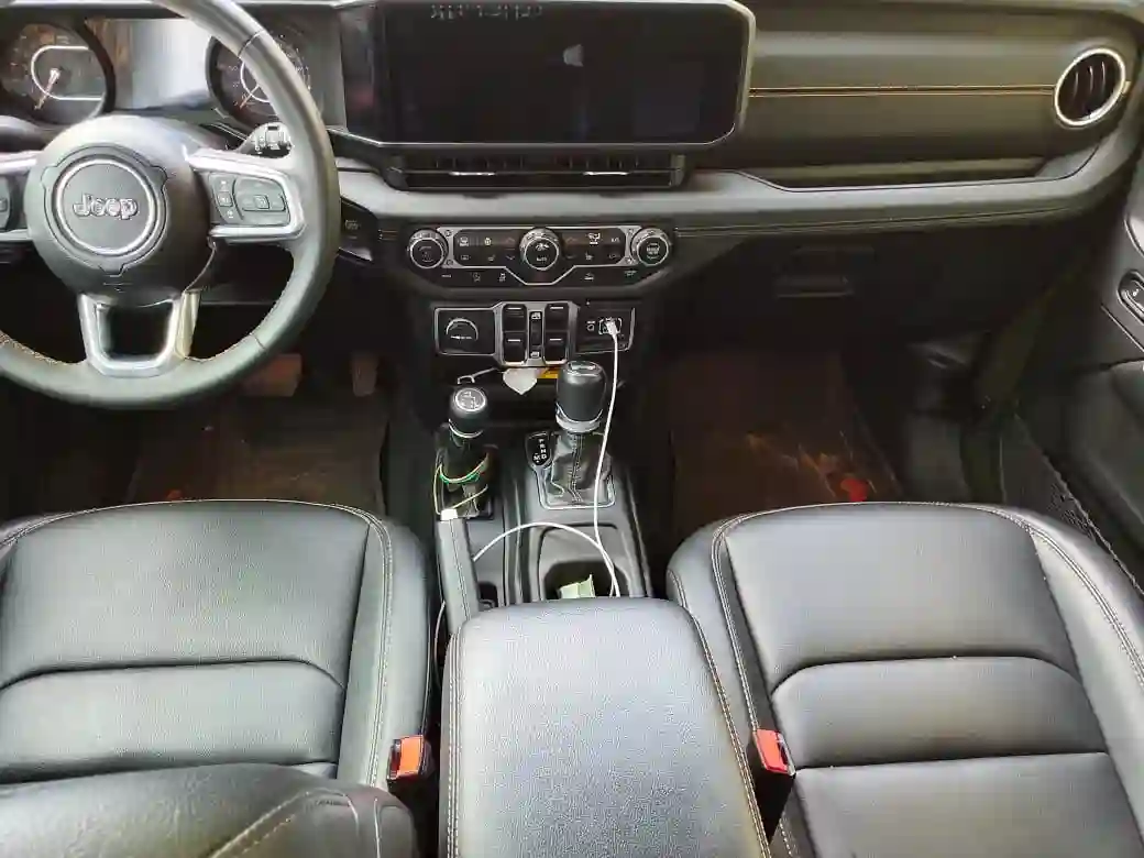 Jeep wrangler - Vue 4