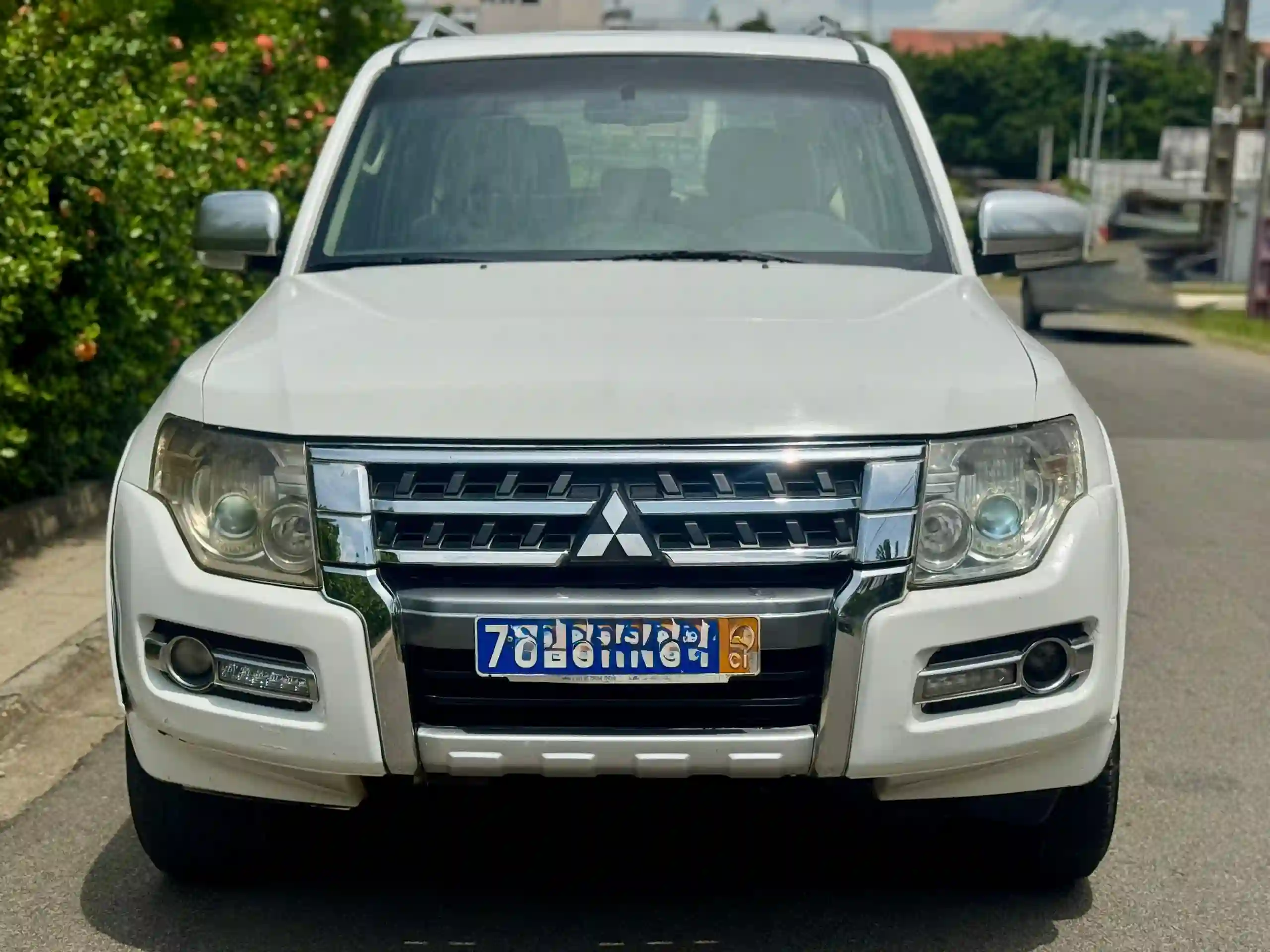 Mitsubishi Pajero GLS en vente  - Vue 2