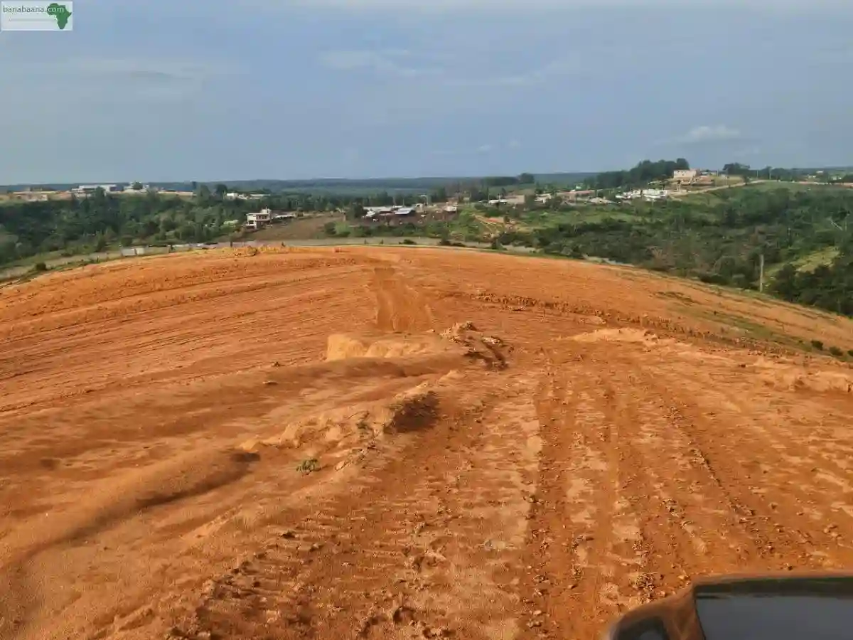 Terrain à Vendre Abidjan Cocody Angre Djorob - Vue 2