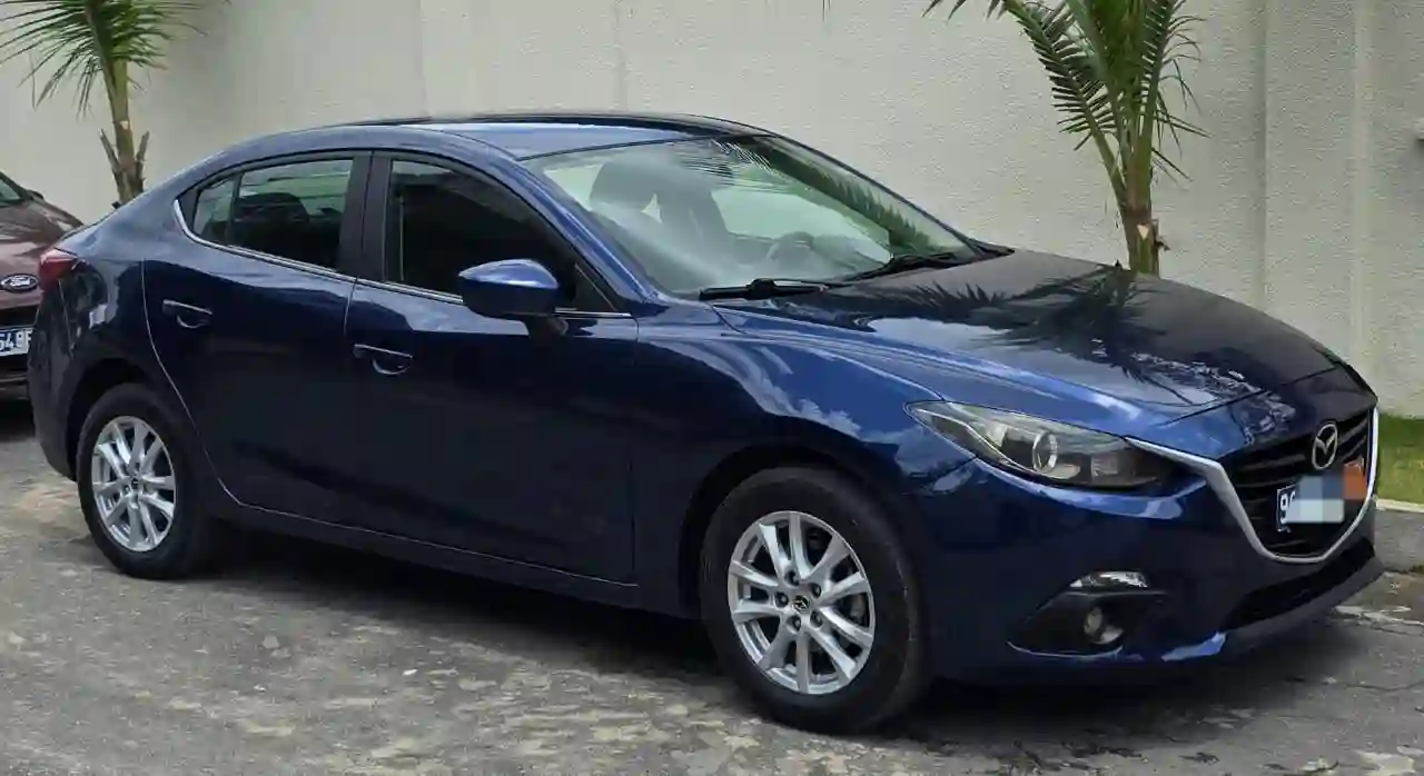 MAZDA 3 EN VENTE  - Vue 2