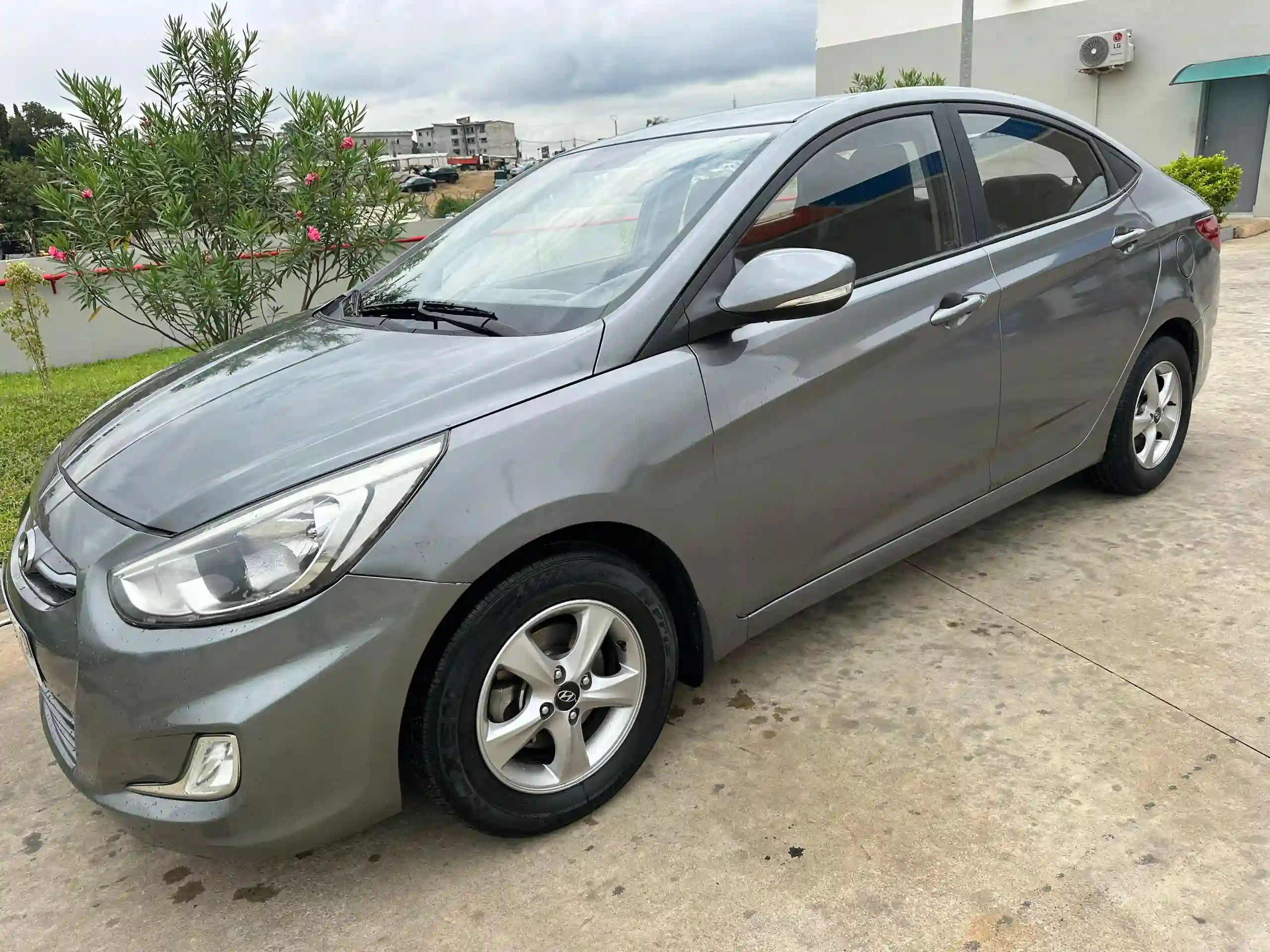 HYUNDAI ACCENT EN VENTE  - Vue 1