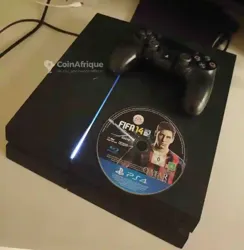 Ps4 fat 500go + 1 Manette + Fifa 14 — Très bon État