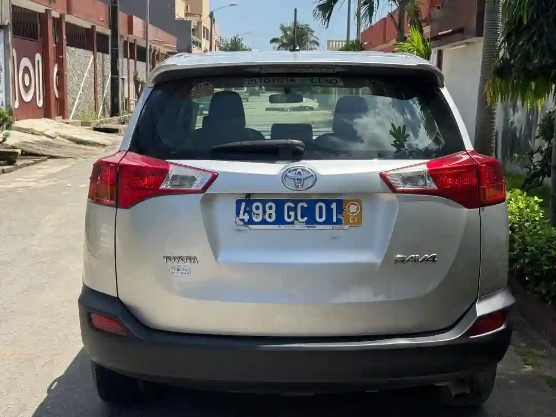 TOYOTA RAV 4 EN VENTE  - Vue 2