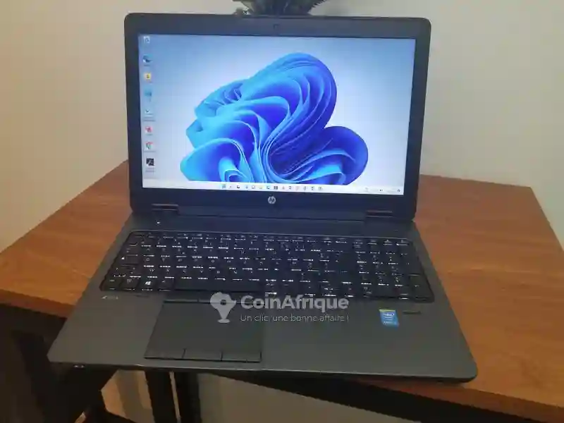 PC HP Zbook i7 - Vue 3