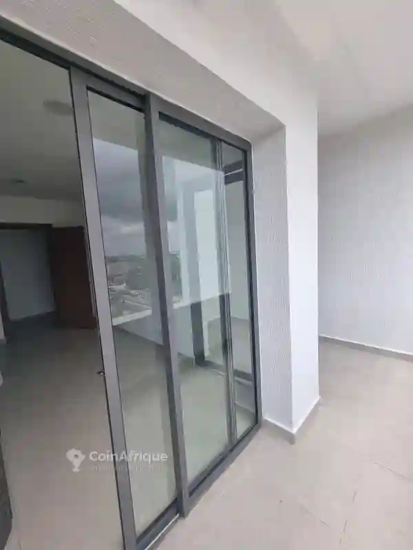 Location Appartements 4 Pièces - Cocody - Vue 4