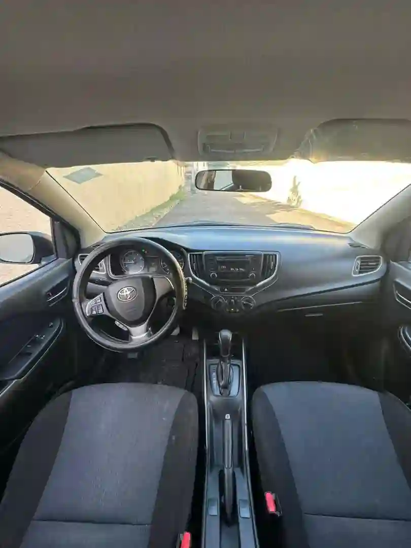 TOYOTA STARLETTE EN VENTE  - Vue 3