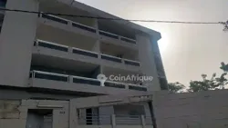 Vente Immeuble R+3 à Mbadon