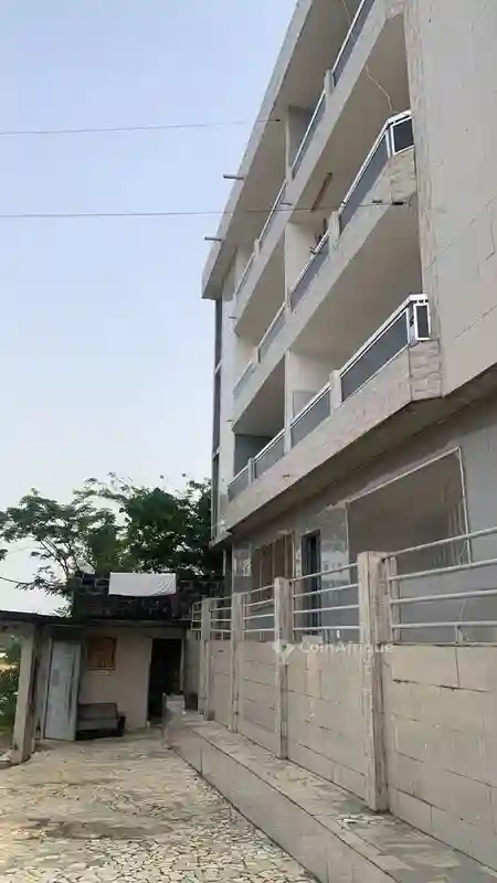 Vente Immeuble R+3 à Mbadon - Vue 2