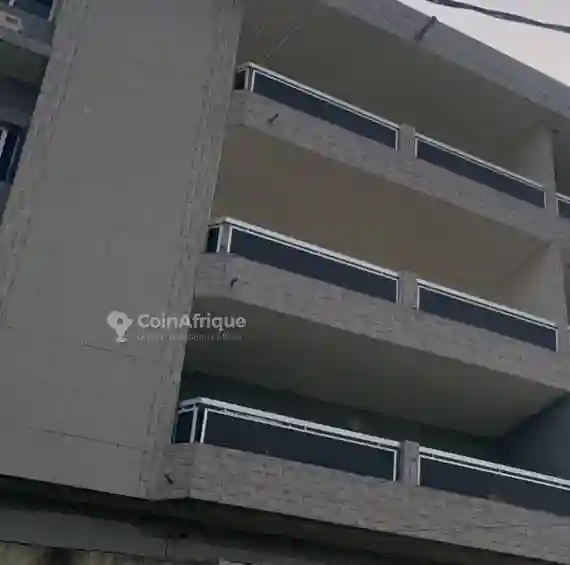 Vente Immeuble R+3 à Mbadon - Vue 3