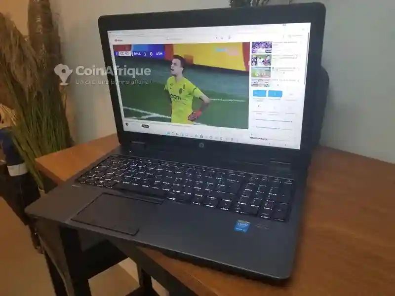 HP Zbook i7 16 go ssd 500 go Nvidia 2go - Vue 1