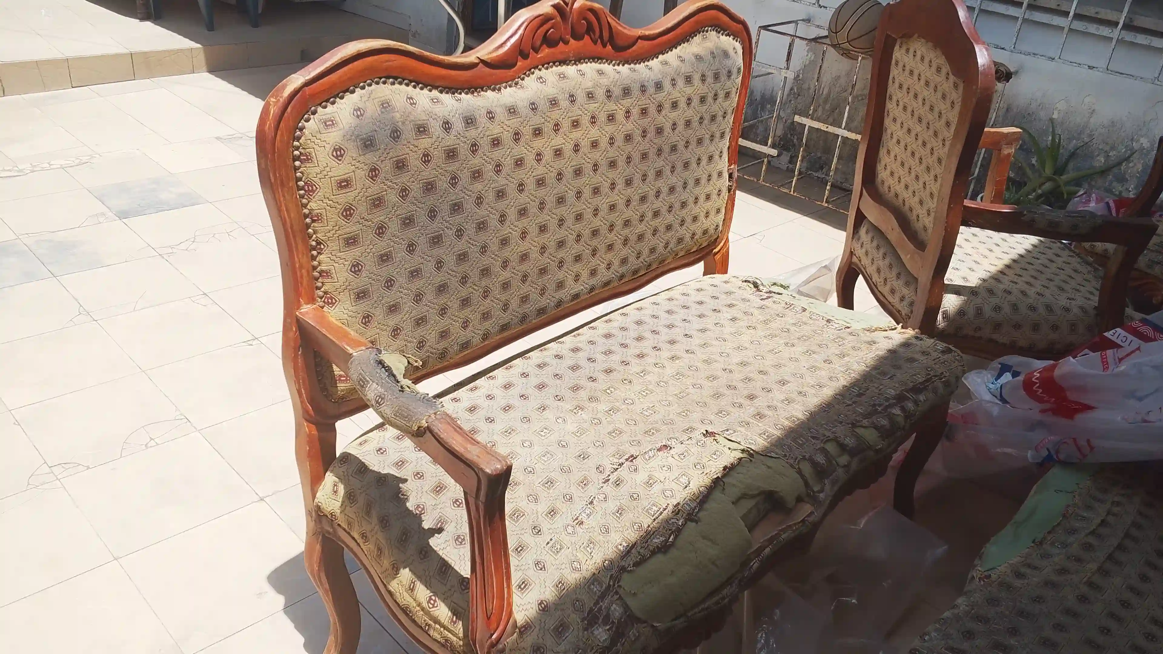 SALON LOUIS XIV D'OCCASION  - Vue 2