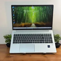 HP Elitebook g9 cor i5 12th gen 16go ram 512go ssd